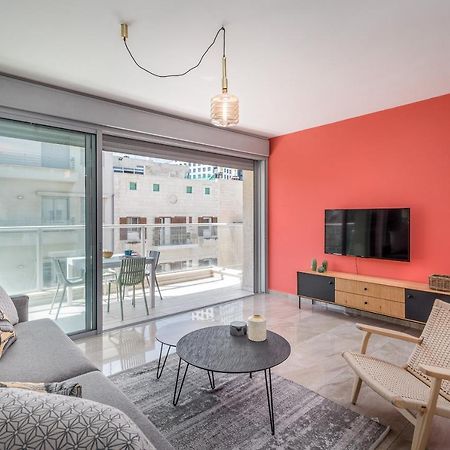 3 Bedrooms Apt Balcony & Parking Near Banana Beach Tel-Aviv Extérieur photo